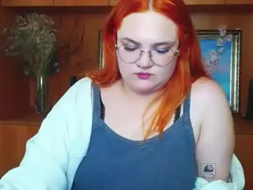Redhotqueen1  live sex cam