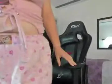 Samanthaleon  live sex cam