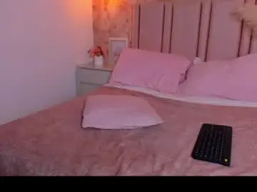 Anntonella_watson  live sex cam