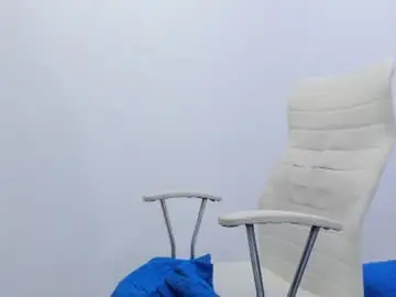 Azulita09  live sex cam