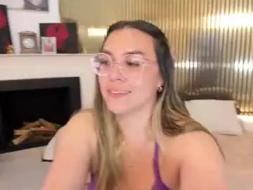 Dallulah_boobs  live sex cam