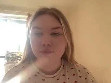 Juliexoxxo  live sex cam