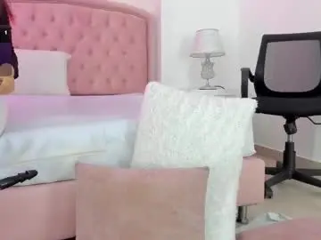 Kendall__fox  live sex cam