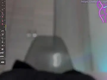 Martiina_0  live sex cam