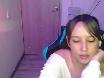 Skarlet_adams  live sex cam