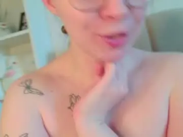 Soft_toffee  live sex cam