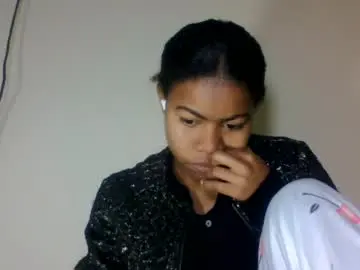 Yannick_01  live sex cam