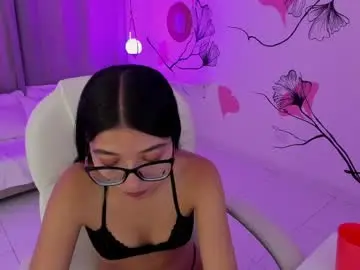 Aishaanoor  live sex cam