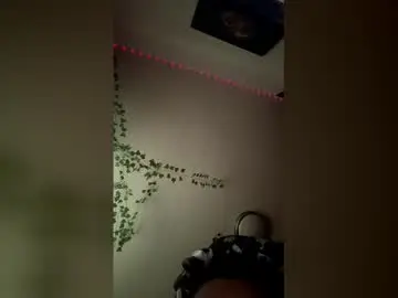 Blackgurlpinkpussy  live sex cam
