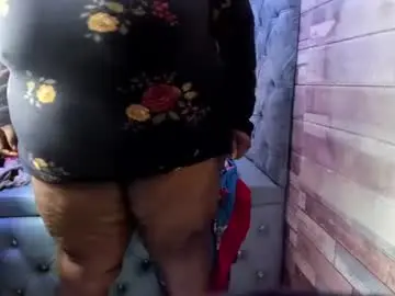 Bloom_b  live sex cam