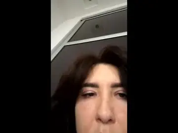 Devochkayyy  live sex cam