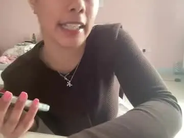 Goddesselxo  live sex cam