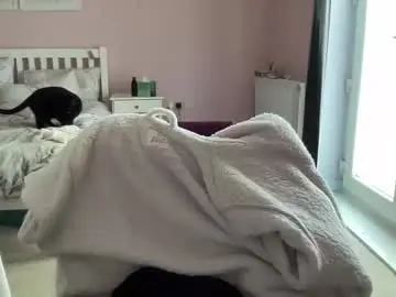 Goddesselxo  live sex cam