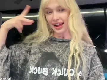 Golden_alinee  live sex cam