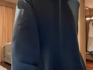 Golden_alinee  live sex cam