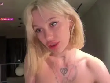 Golden_alinee  live sex cam