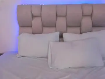 Hanna__evans_  live sex cam