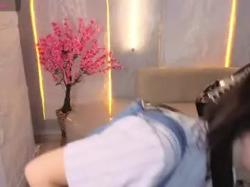 Lily_tx  live sex cam