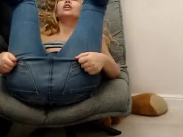 Mesexylady34  live sex cam