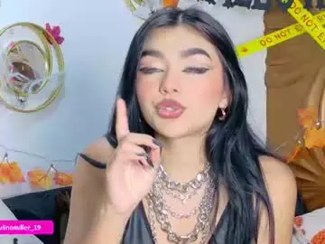 Paulinamillerr  live sex cam