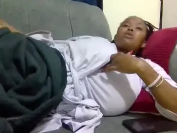 Queen_doli  live sex cam