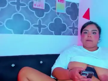 Sakura_velvet  live sex cam