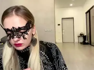 Sunbarstow  live sex cam