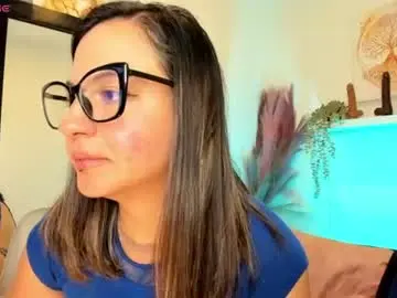 Ariana_blonde_  live sex cam