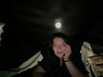 Bbyshay518464  live sex cam