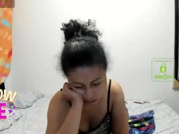 Candy_val  live sex cam