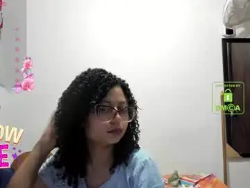 Candy_val  live sex cam