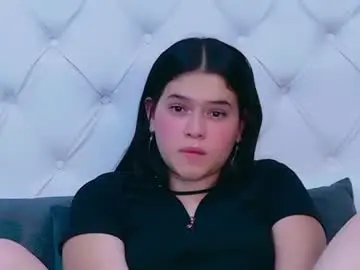 Carolineolsenn  live sex cam