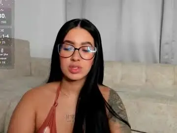 Eileenestrada  live sex cam