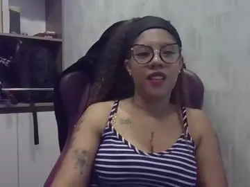 Gigi132616  live sex cam