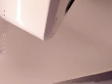 Kaylarossi  live sex cam