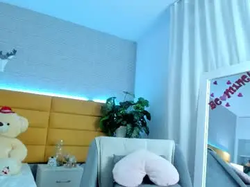 Leilahiuston  live sex cam