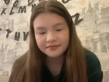 Lorrineyosko  live sex cam