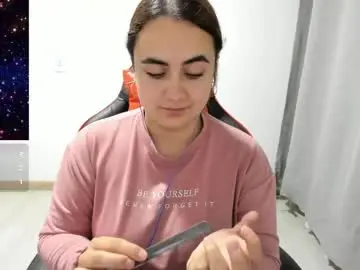 Maryluna95  live sex cam
