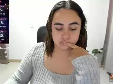 Maryluna95  live sex cam