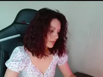 Mia_luiza  live sex cam
