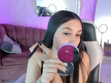 Miss_isabella_m  live sex cam