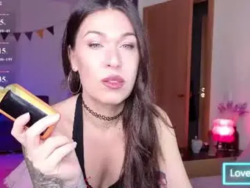 Reginahawkinss  live sex cam