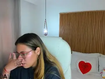 Evely_crosss  live sex cam