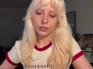 Holycatharsis  live sex cam