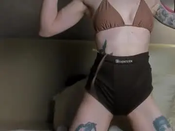 Ice_ba_by  live sex cam