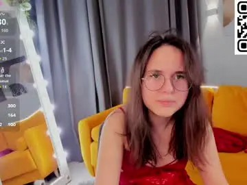 Leylamirage  live sex cam