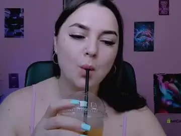 Milana_sunny_  live sex cam