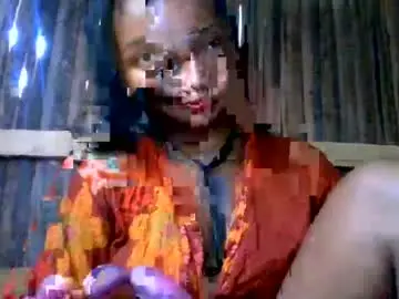 Olinah610  live sex cam