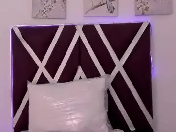 Skysaenz  live sex cam