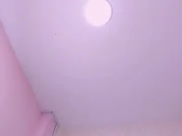 Skysaenz  live sex cam
